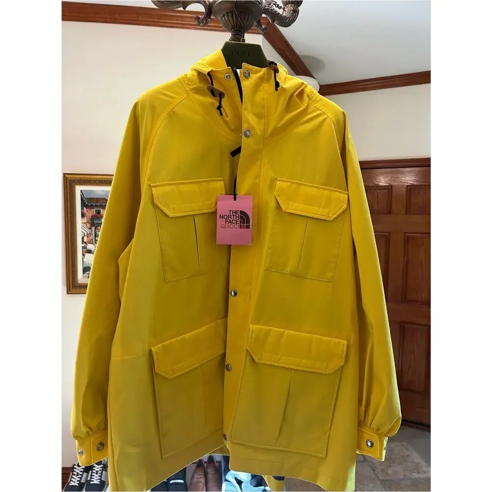Men's Gucci X North Face techno, hooded rain, jacket size XL